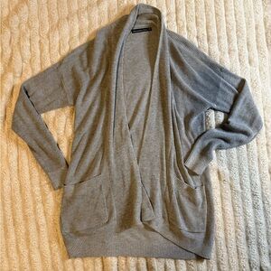 Abercrombie & Fitch Light Gray Cardigan